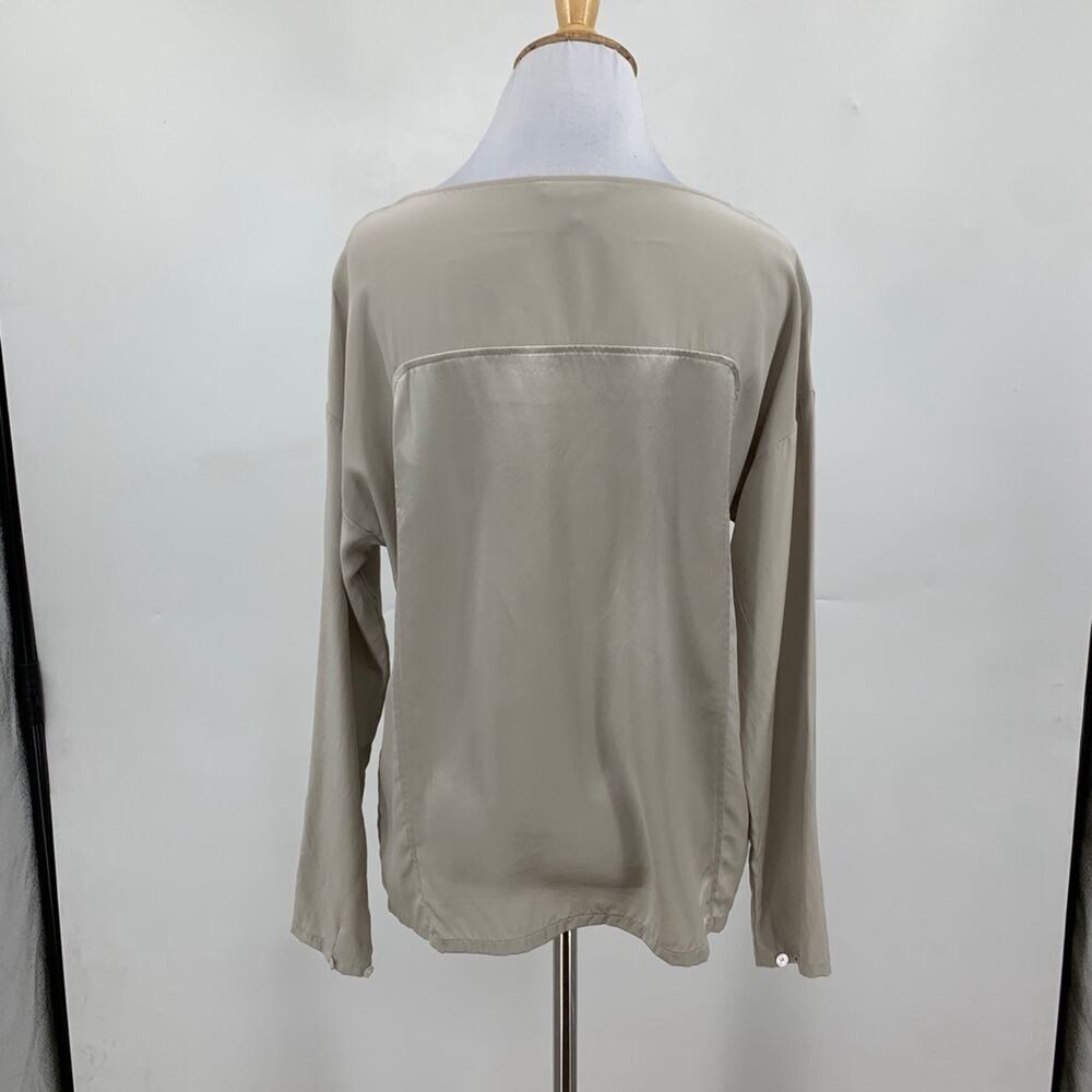 Tommy Bahama Blouse Women S Small Doeskin Silk Long Sleeve Boat Neck Mixed Media - Picture 4 of 10
